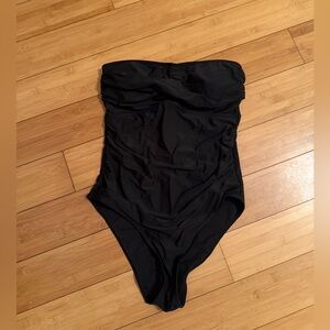 One Piece Black Strapless Swimsuit